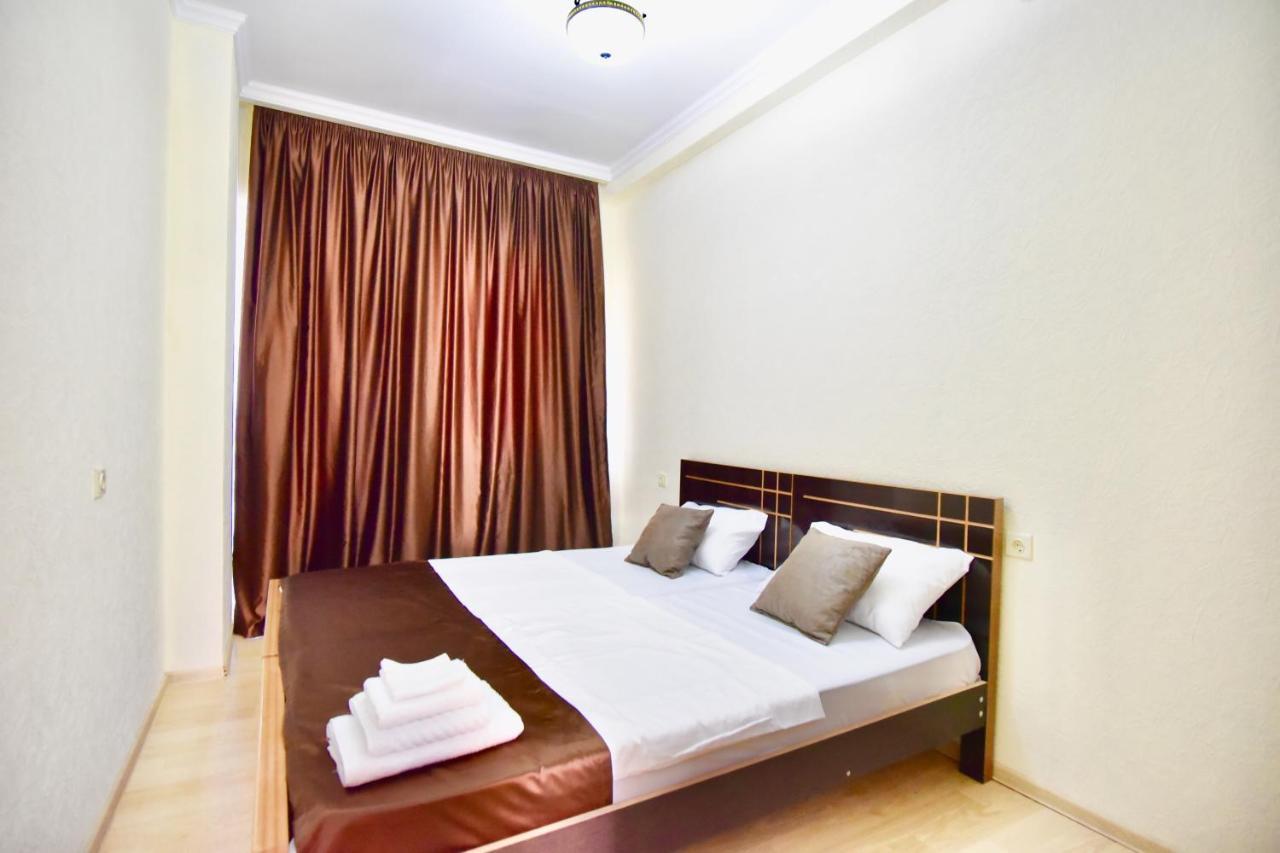 Hotel Blue Ridge Tbilisi Buitenkant foto